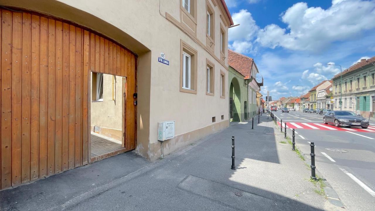 Long Street Suites Braşov Extérieur photo